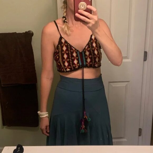 Earthbound Boho Tank Top XL NWT Tribal Beaded Sequin Pompom Tassel Cropped Black - Picture 2 of 10